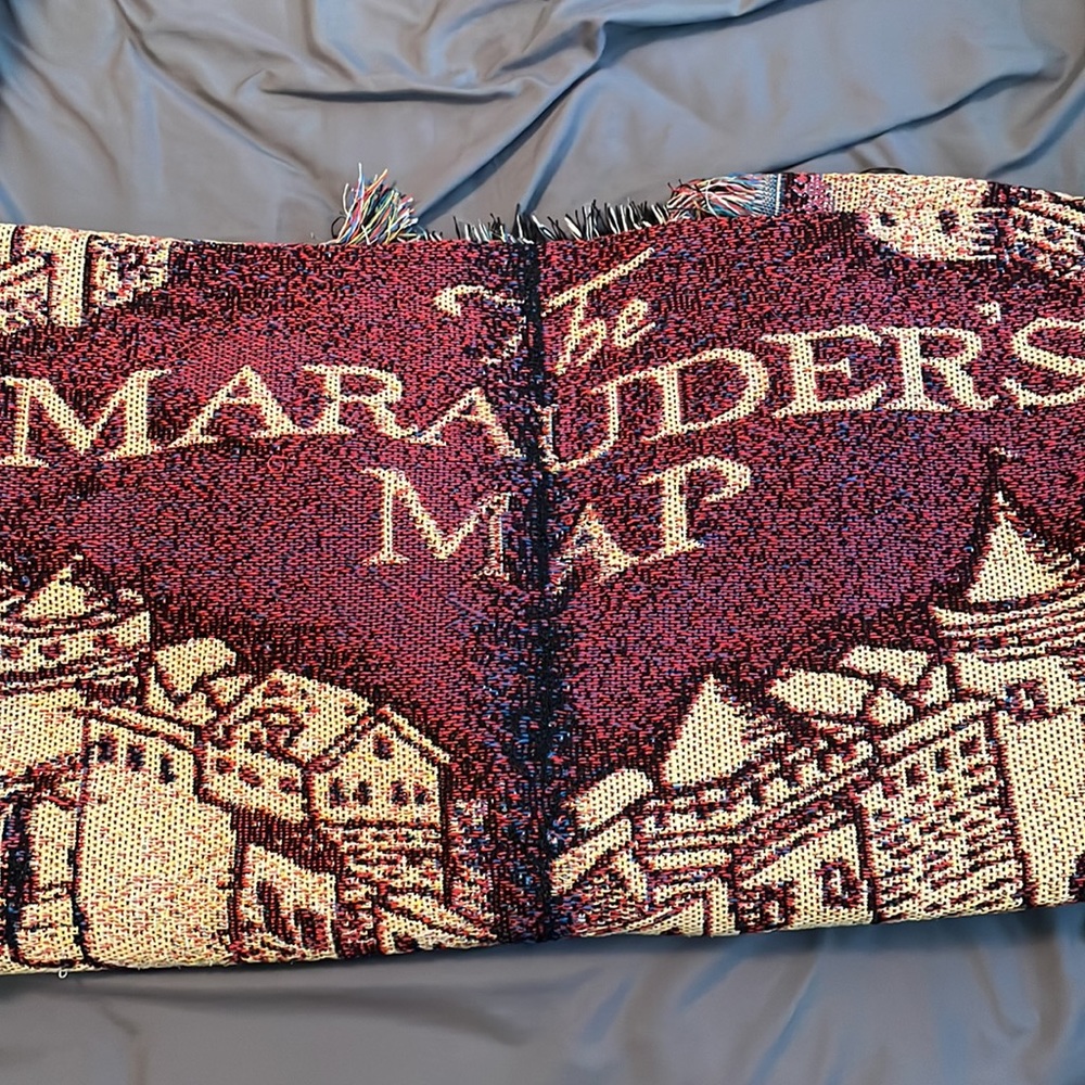 Marauder’s Map Harry Potter woven blanket -GUC